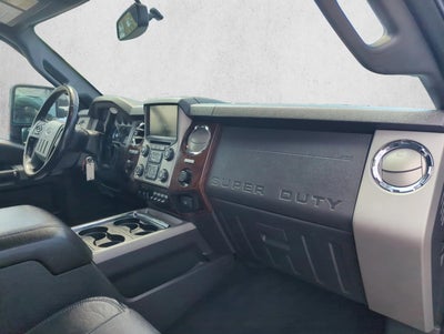 2016 Ford Super Duty F-350 DRW 4WD Crew Cab 8 Ft Box Lariat