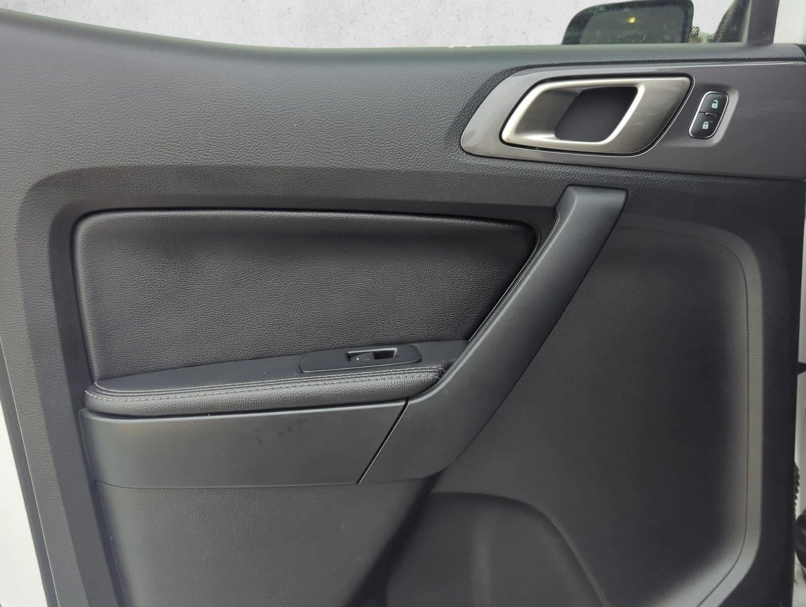 2020 Ford Ranger LARIAT 2WD SuperCrew 5' Box