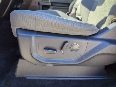 2015 Ford F-150 2WD SuperCrew 5-1/2 Ft Box XLT