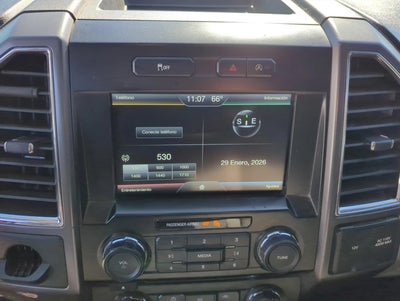 2015 Ford F-150 2WD SuperCrew 5-1/2 Ft Box XLT