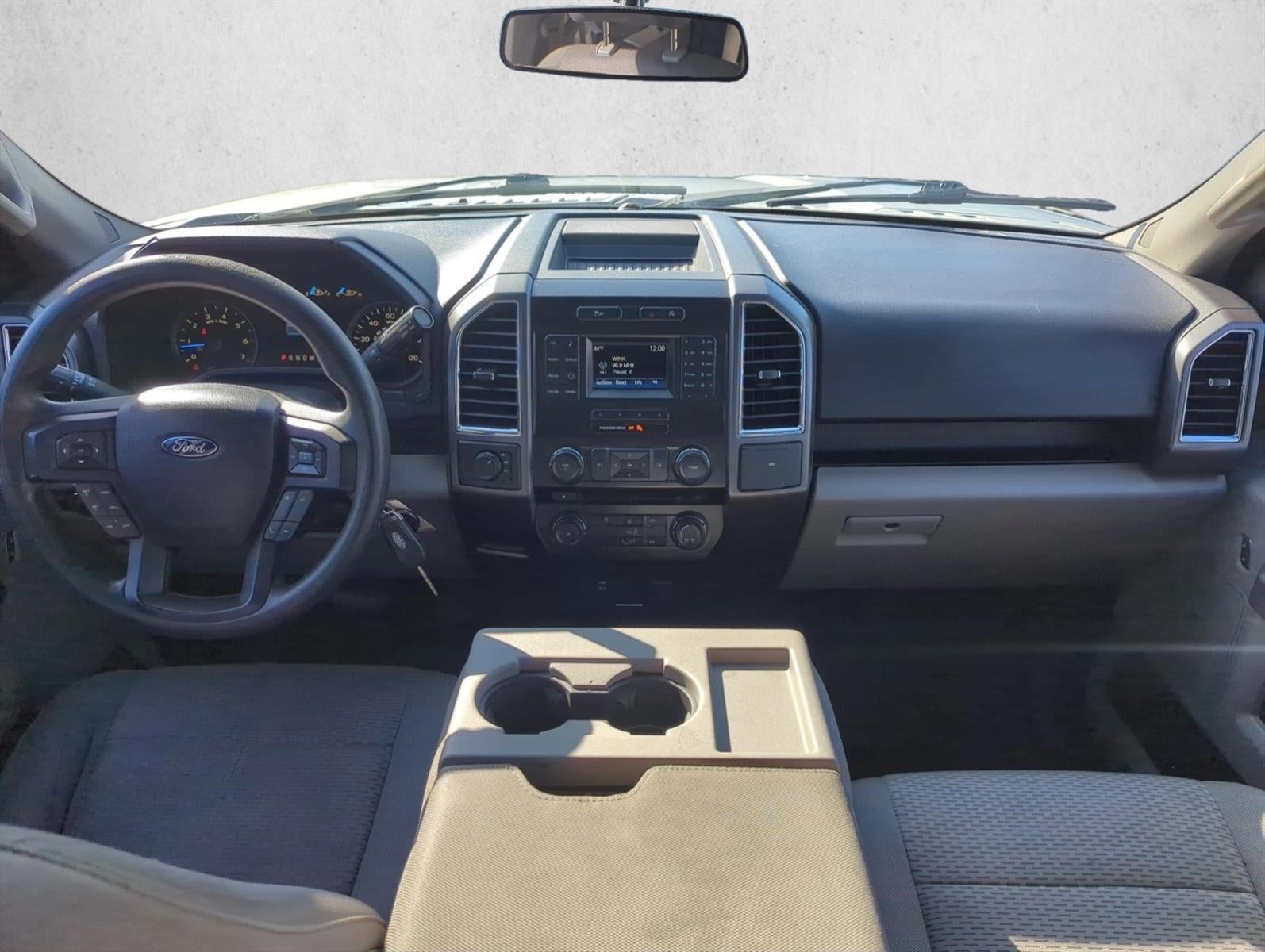 2016 Ford F-150 4WD SuperCrew 5-1/2 Ft Box XLT