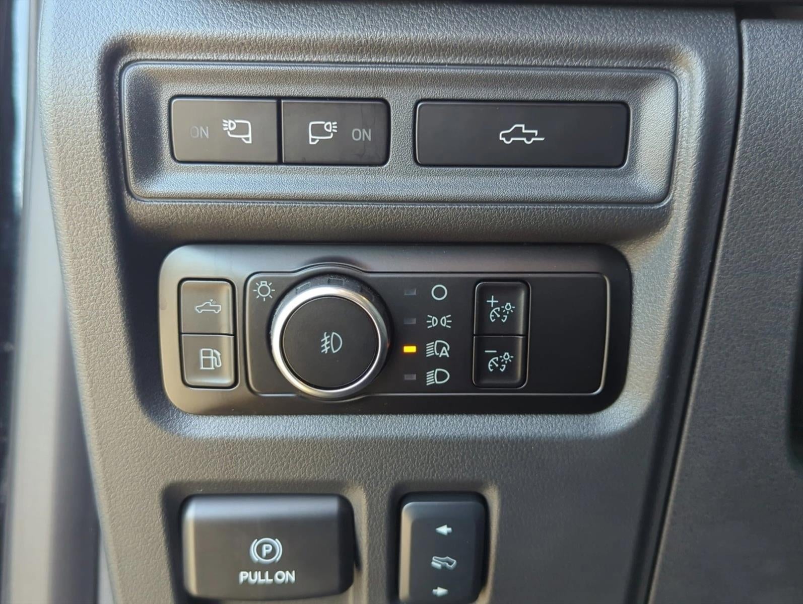 2023 Ford F-150 Platinum 4WD SuperCrew 5.5' Box
