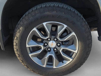 2025 Chevrolet Silverado 1500 Crew Cab Short Box 4-Wheel Drive LT 1LT