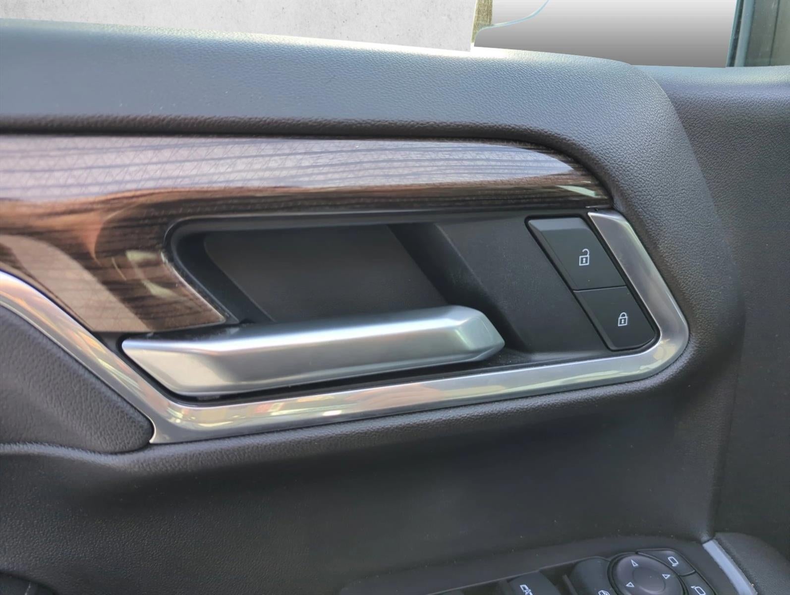 2025 Chevrolet Silverado 1500 Crew Cab Short Box 4-Wheel Drive LT 1LT