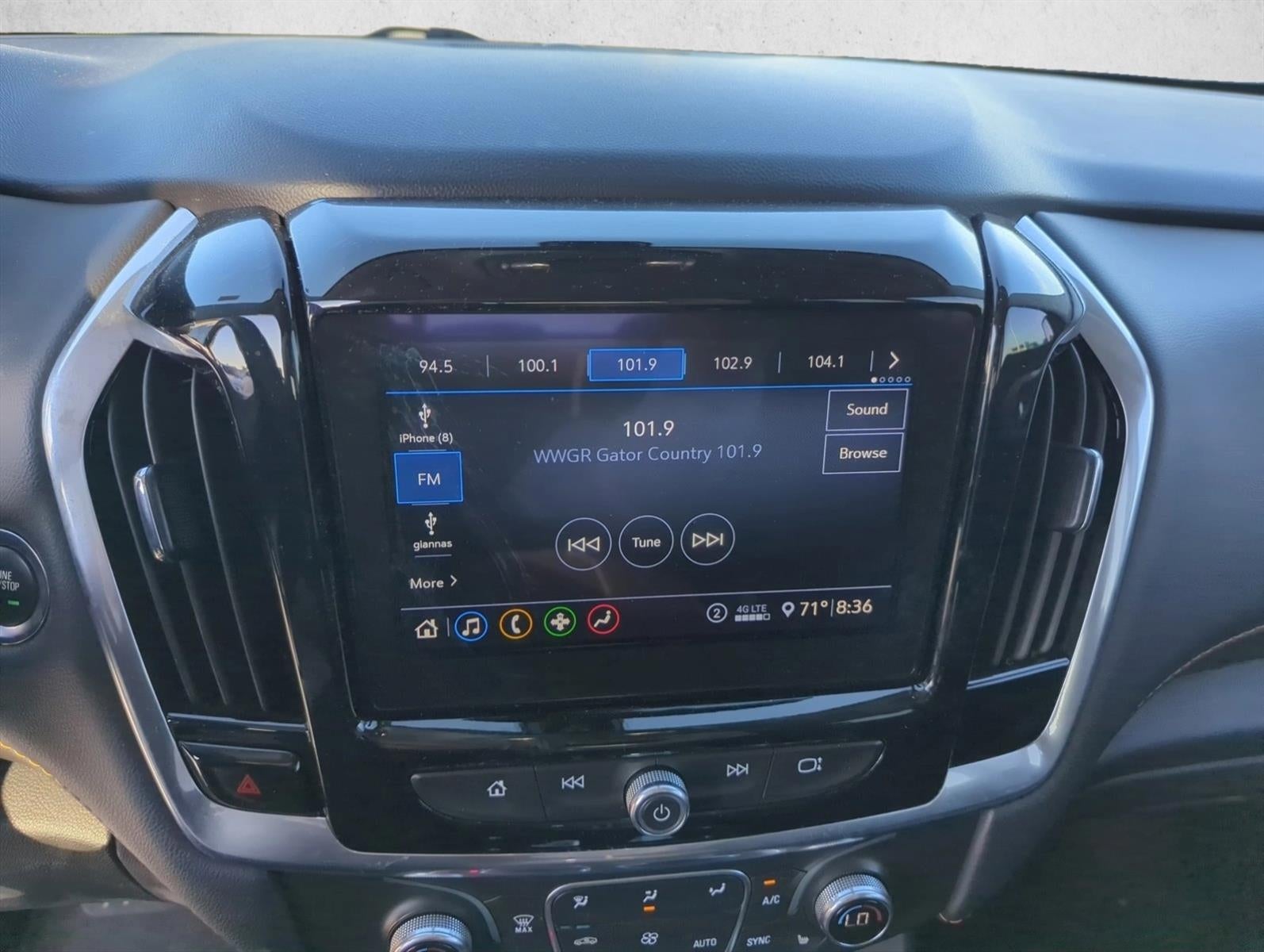 2020 Chevrolet Traverse AWD 1LT