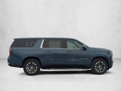 2025 Chevrolet Suburban 4WD LS