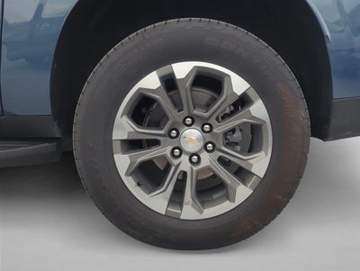 2025 Chevrolet Suburban 4WD LS