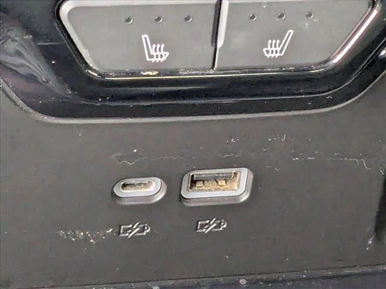 2023 GMC Sierra 1500 Crew Cab Short Box 4-Wheel Drive AT4