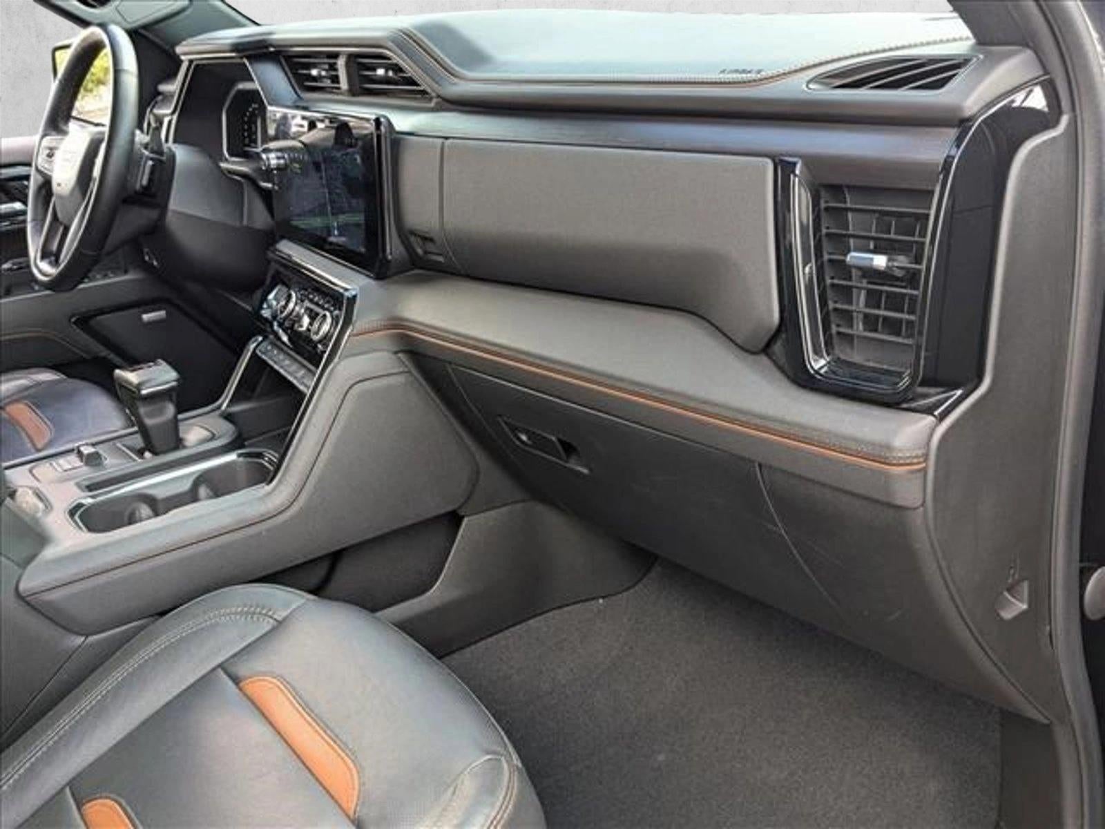 2023 GMC Sierra 1500 Crew Cab Short Box 4-Wheel Drive AT4