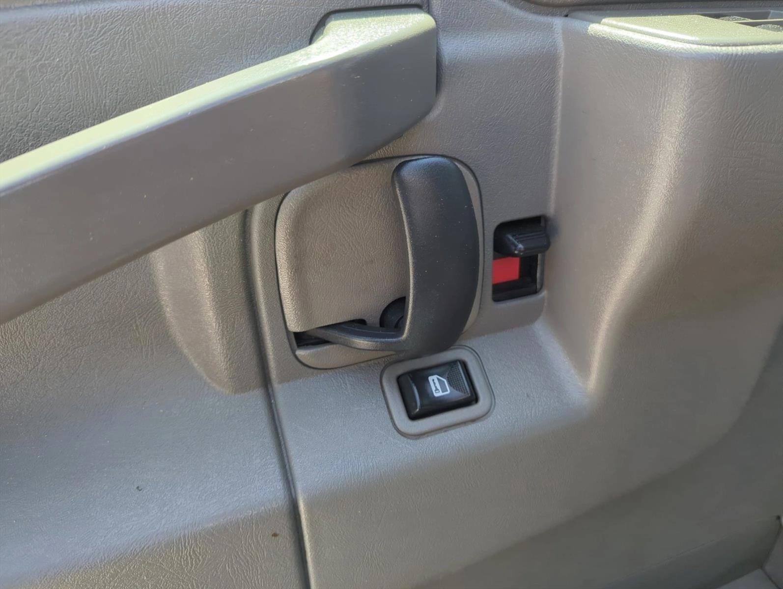 2021 GMC Savana Cargo Van 2500 Regular Wheelbase Rear-Wheel Drive