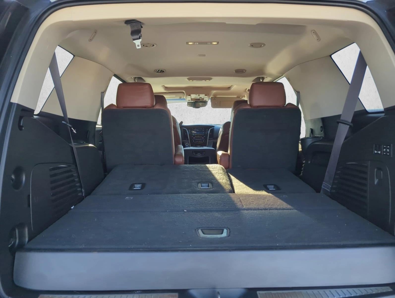 2016 Cadillac Escalade RWD Luxury Collection