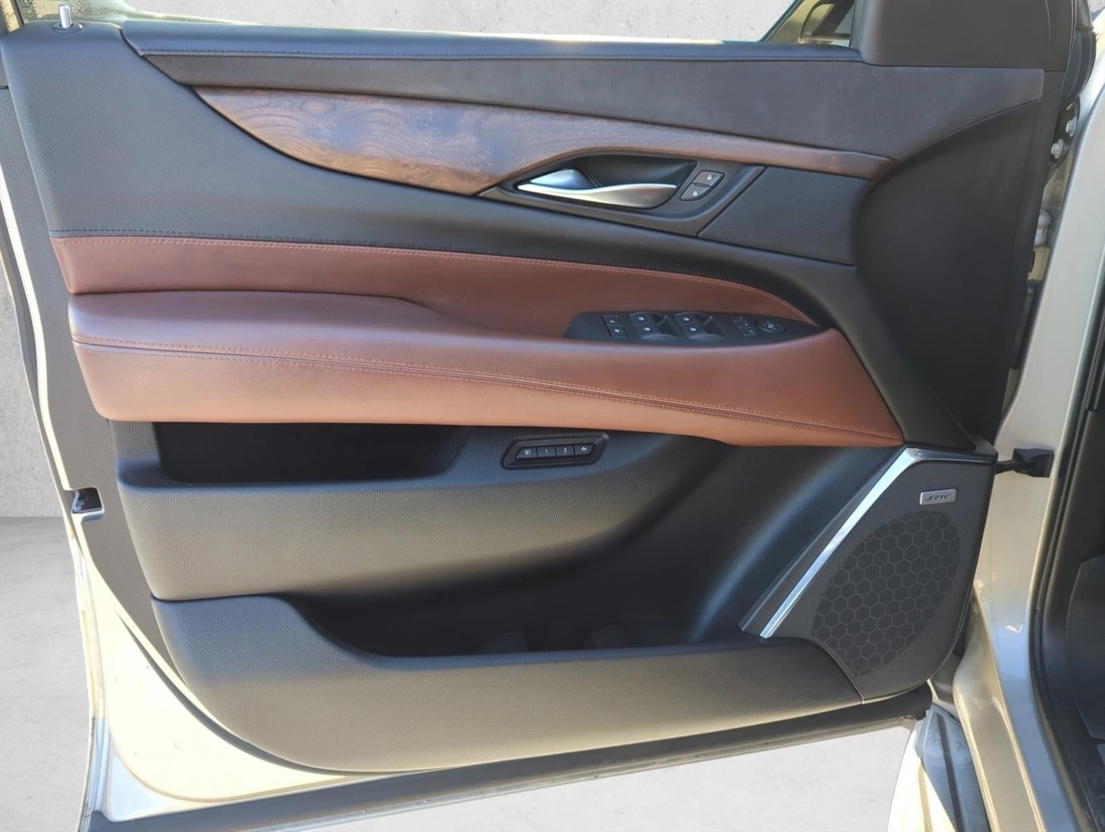 2016 Cadillac Escalade RWD Luxury Collection