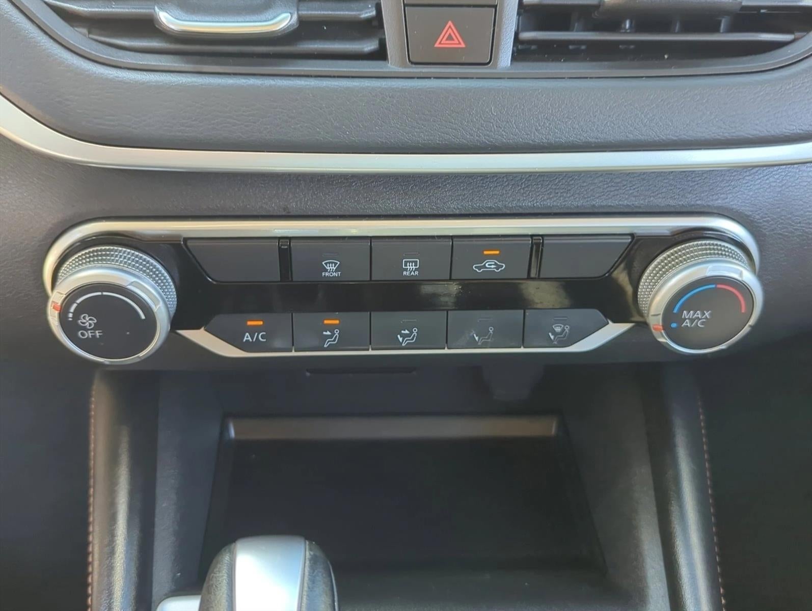 2022 Nissan Altima 2.5 SR Sedan