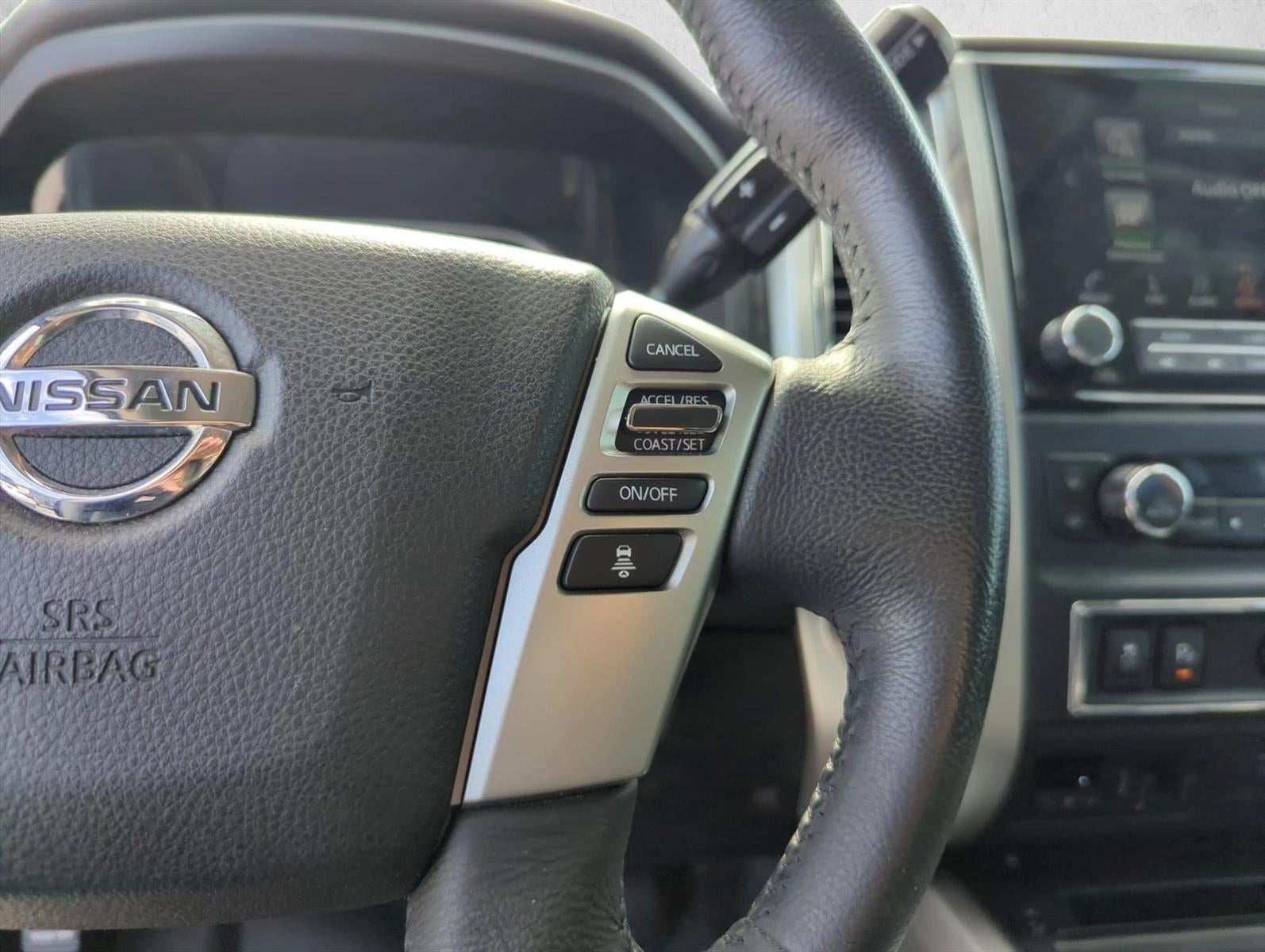 2021 Nissan Titan 4x2 Crew Cab SV