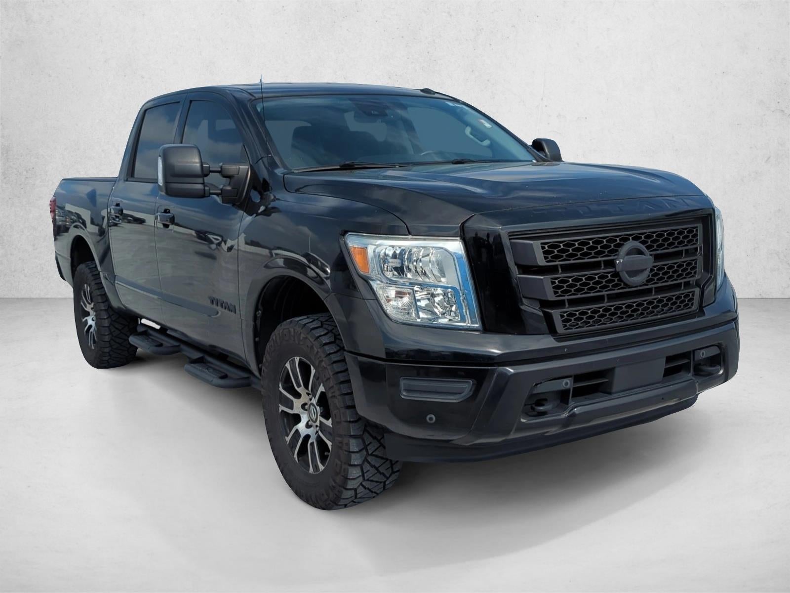 2021 Nissan Titan 4x2 Crew Cab SV