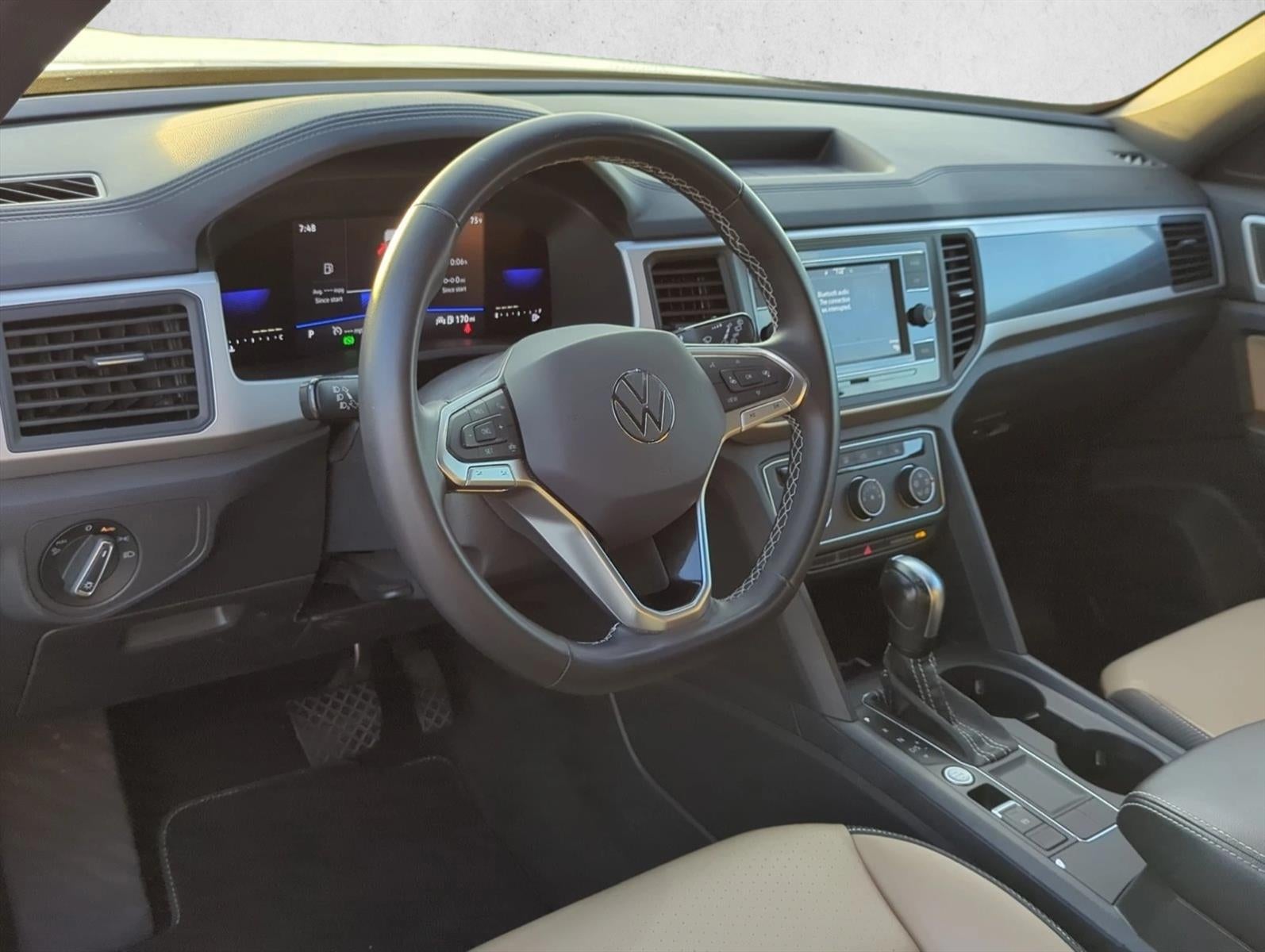 2023 Volkswagen Atlas Cross Sport 2.0T SE FWD