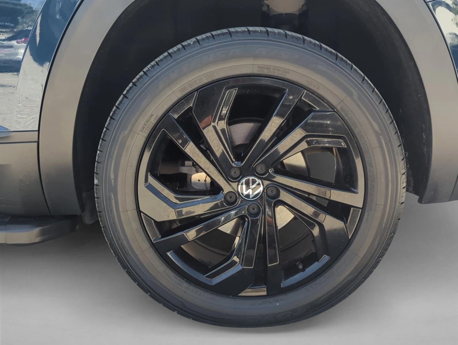 2022 Volkswagen Atlas 2.0T SE w/Technology FWD