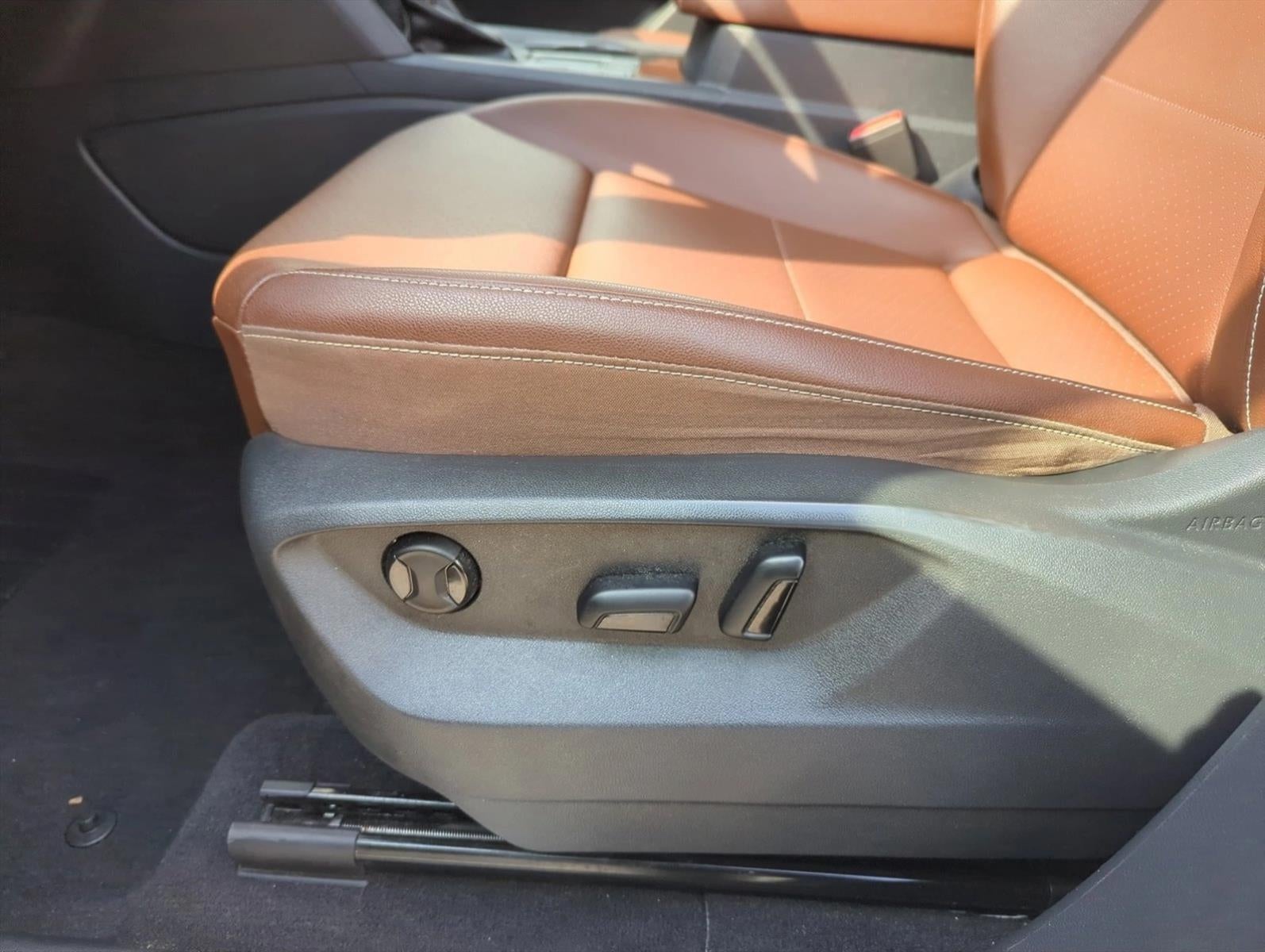 2023 Volkswagen Atlas 3.6L V6 SE w/Technology FWD