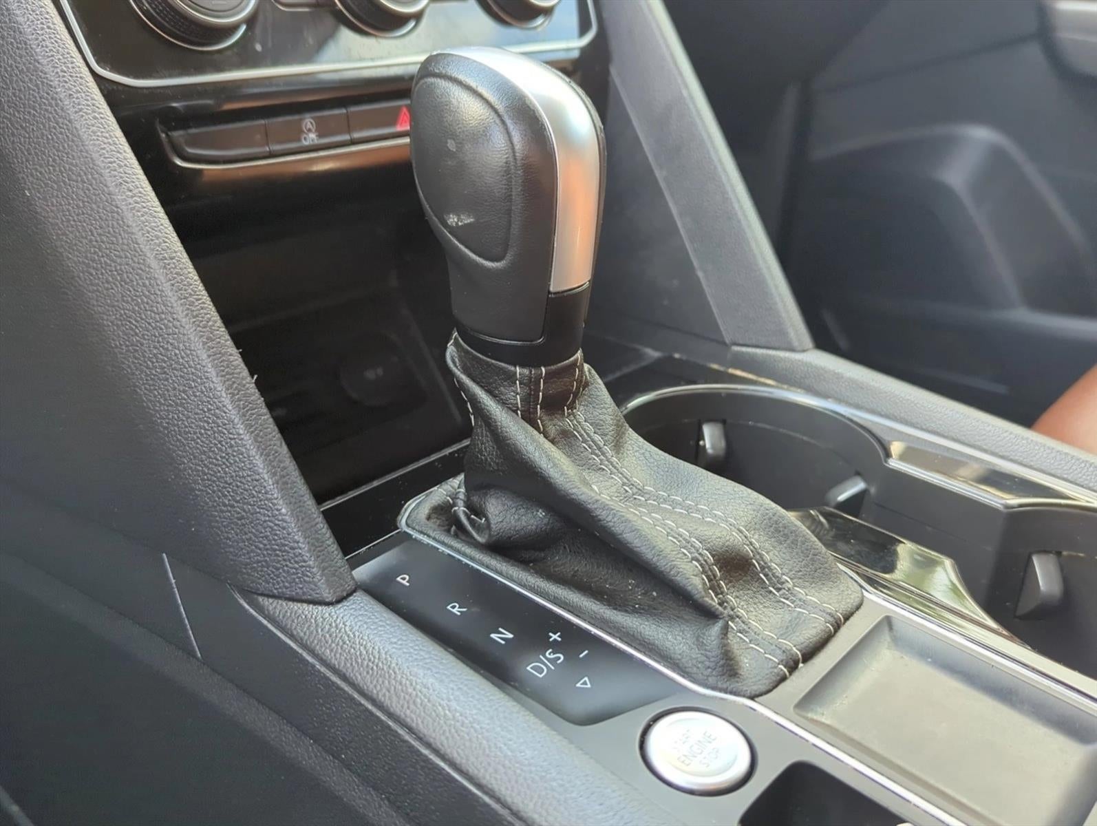 2023 Volkswagen Atlas 3.6L V6 SE w/Technology FWD