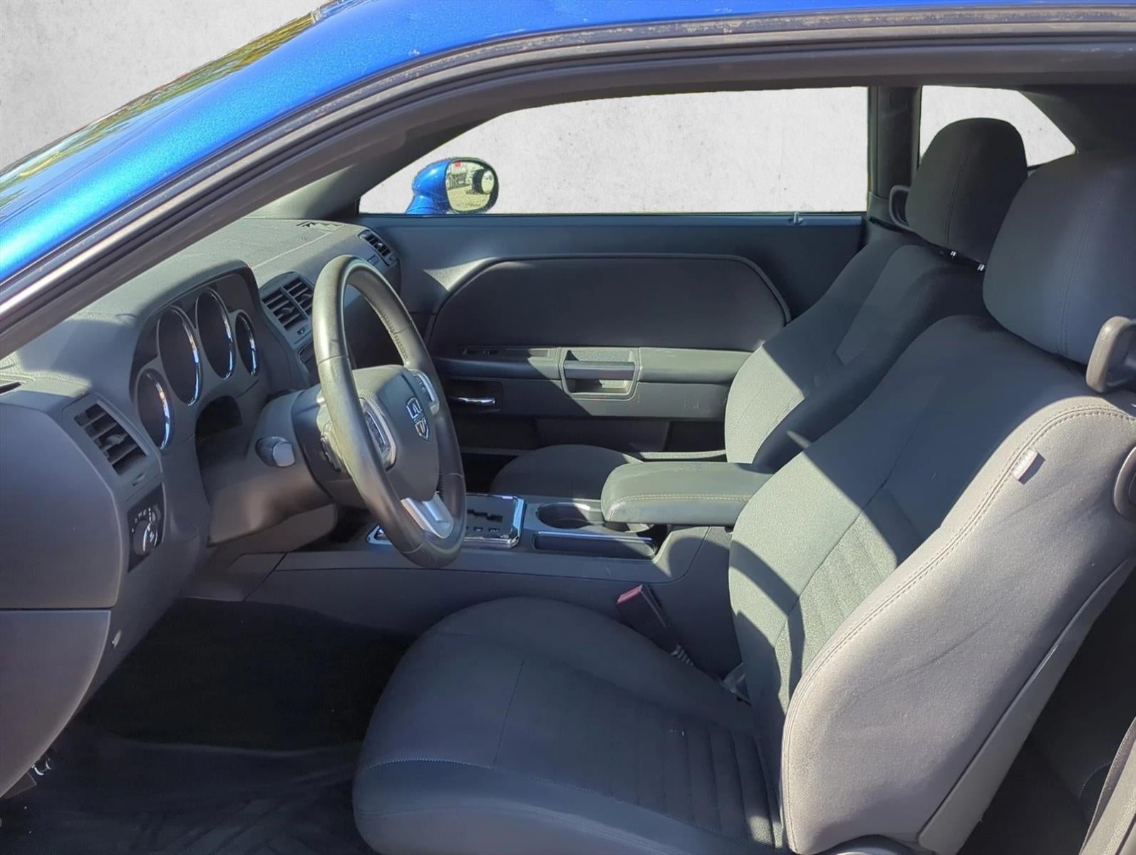 2012 Dodge Challenger 2dr Cpe SXT