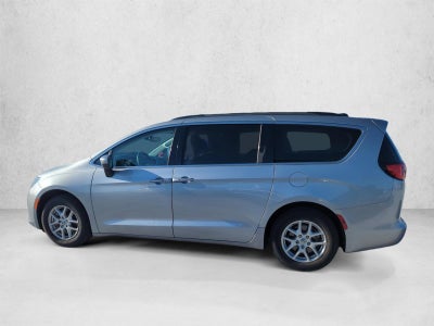 2021 Chrysler Voyager LXI FWD