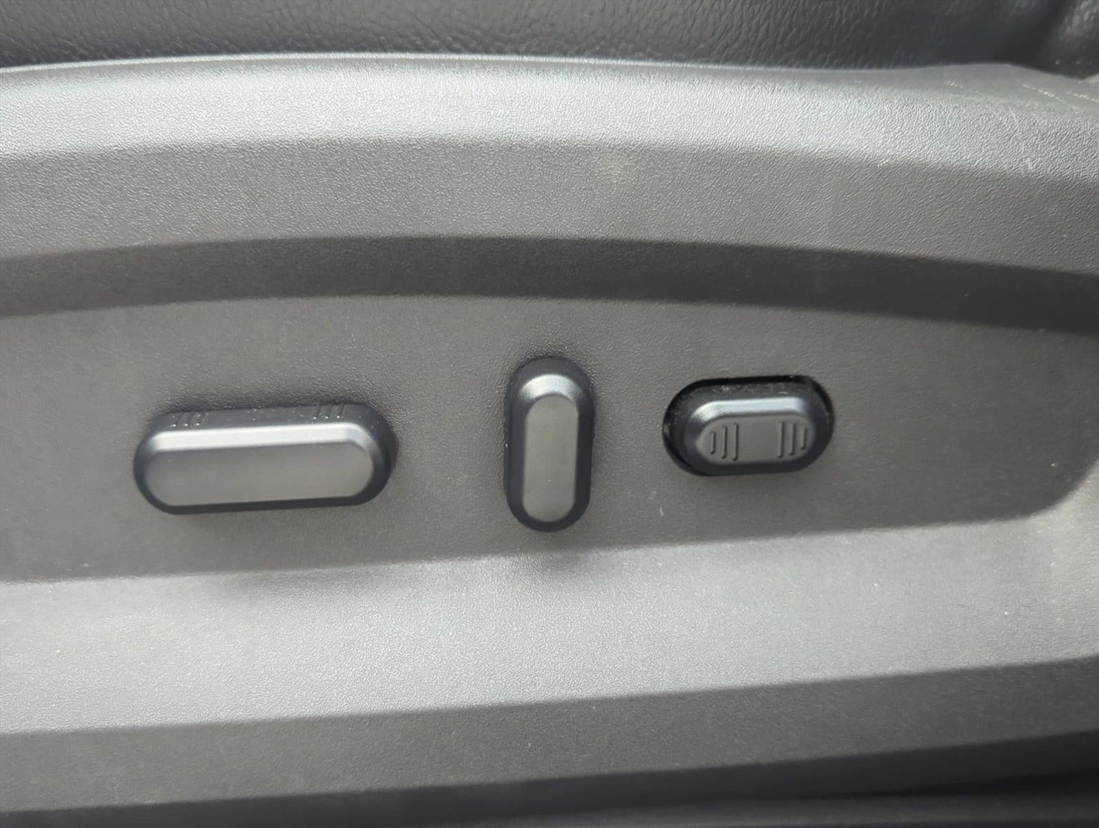 2014 Ford Edge 4dr Limited FWD