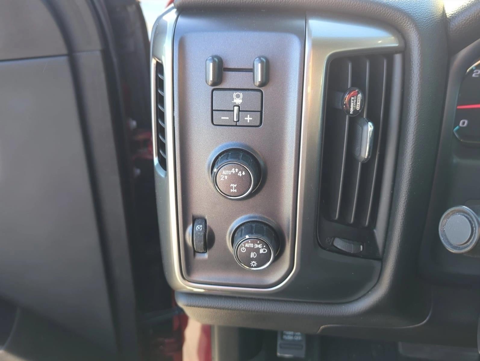 2019 Chevrolet Silverado 1500 LD Double Cab Standard Box 4-Wheel Drive LT