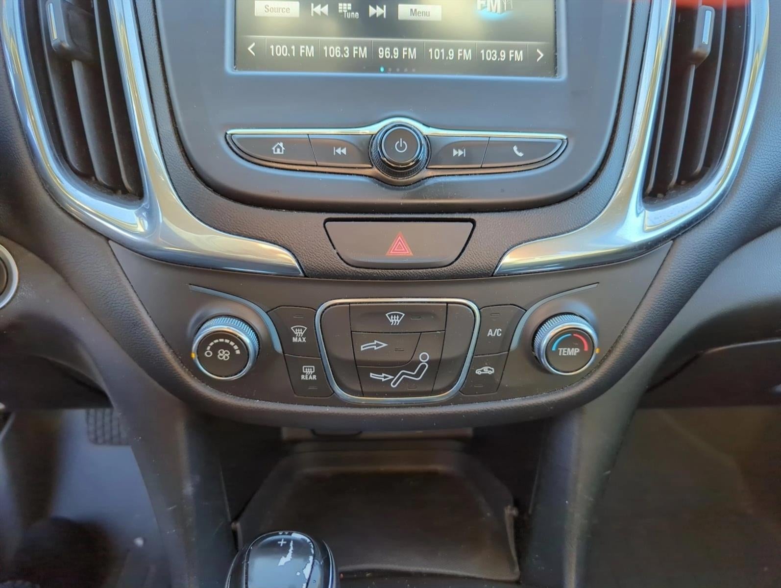 2018 Chevrolet Equinox AWD LT