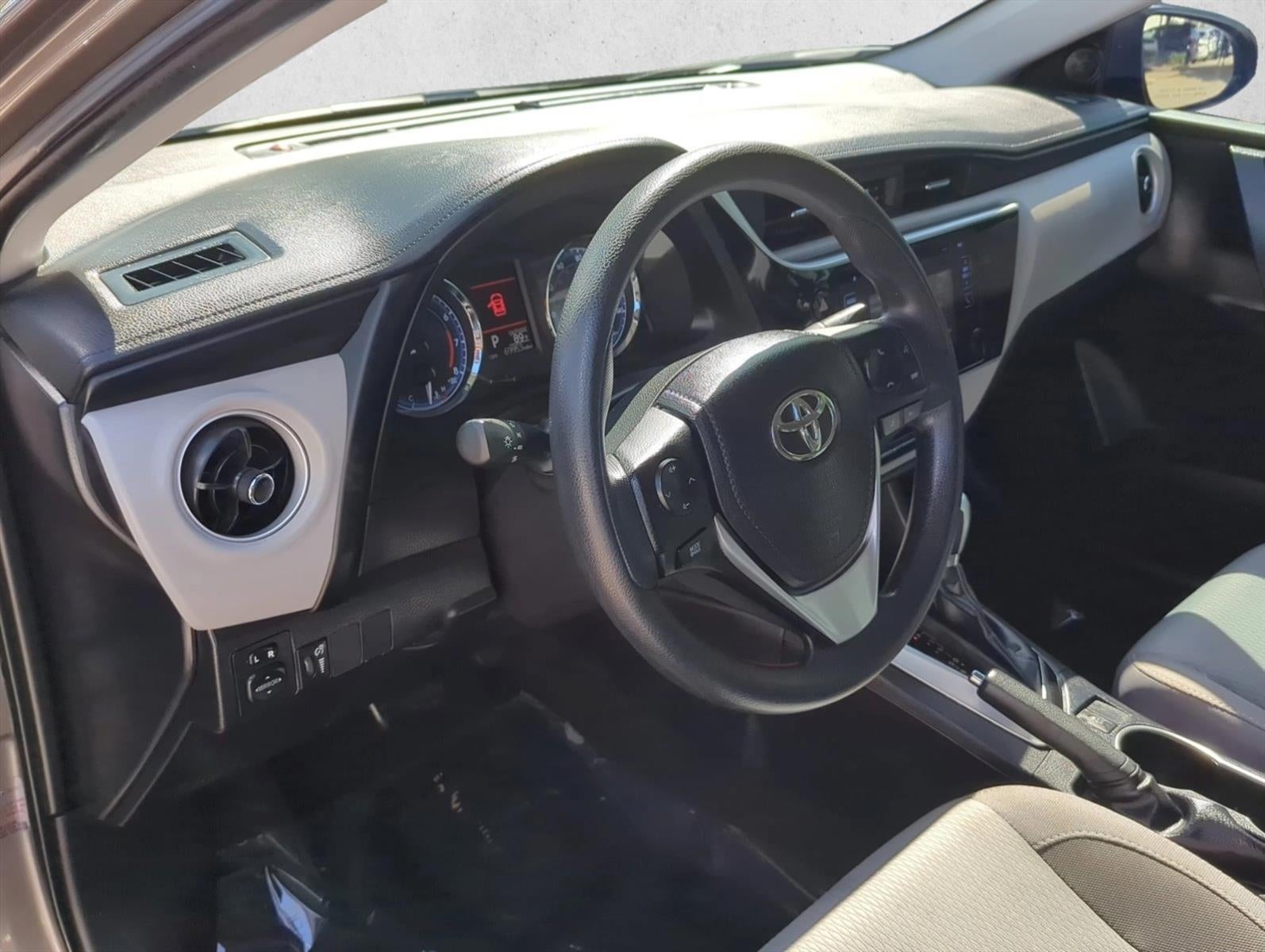 2018 Toyota Corolla LE Eco CVT (Natl)