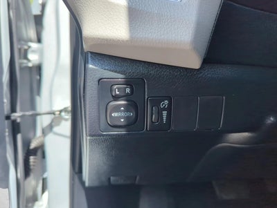 2014 Toyota Corolla 4dr Sdn CVT Auto LE (Natl)