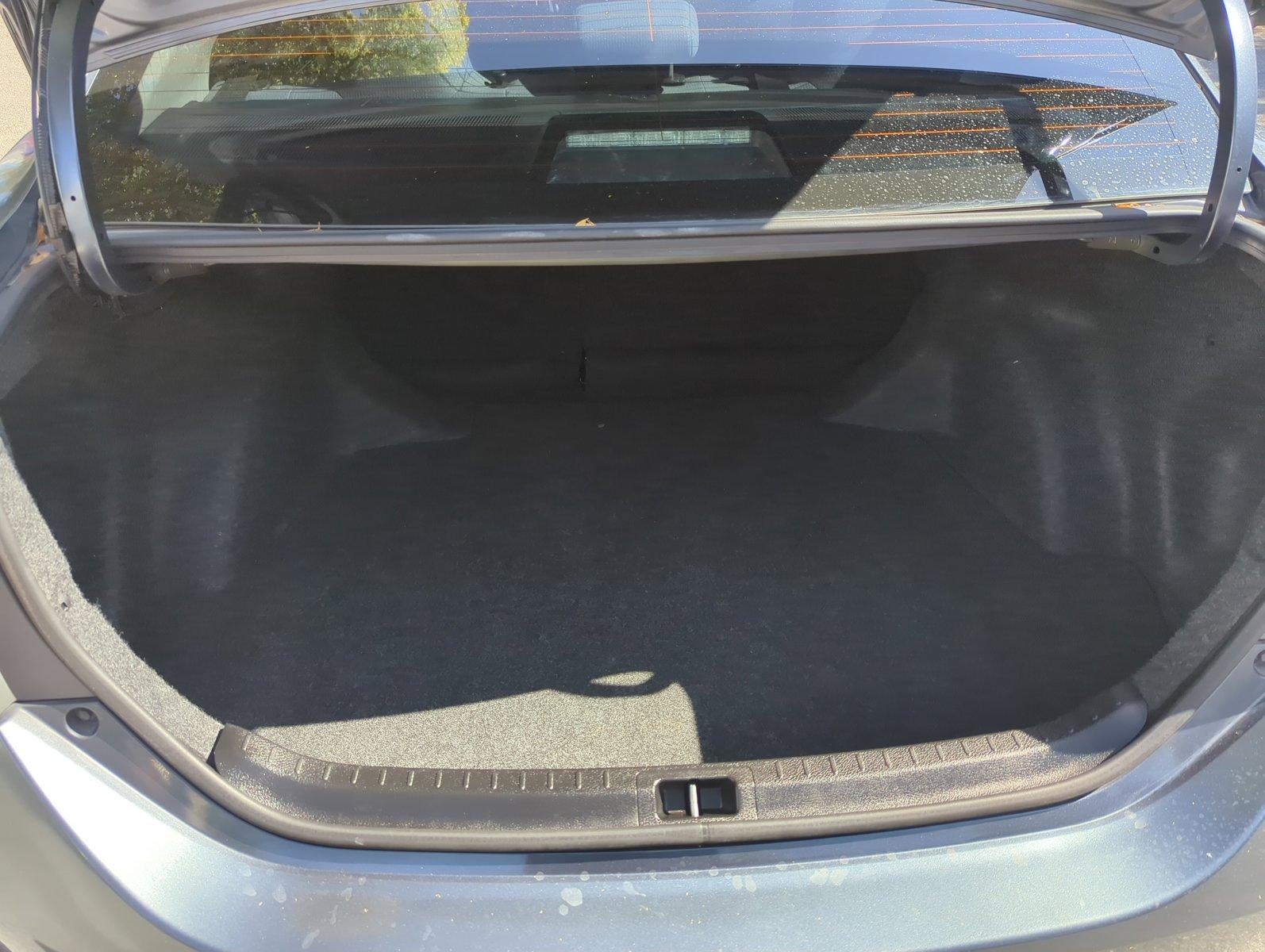 2015 Toyota Corolla 4dr Sdn Auto L (Natl)