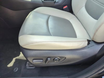 2020 Toyota RAV4 XLE Premium AWD (Natl)