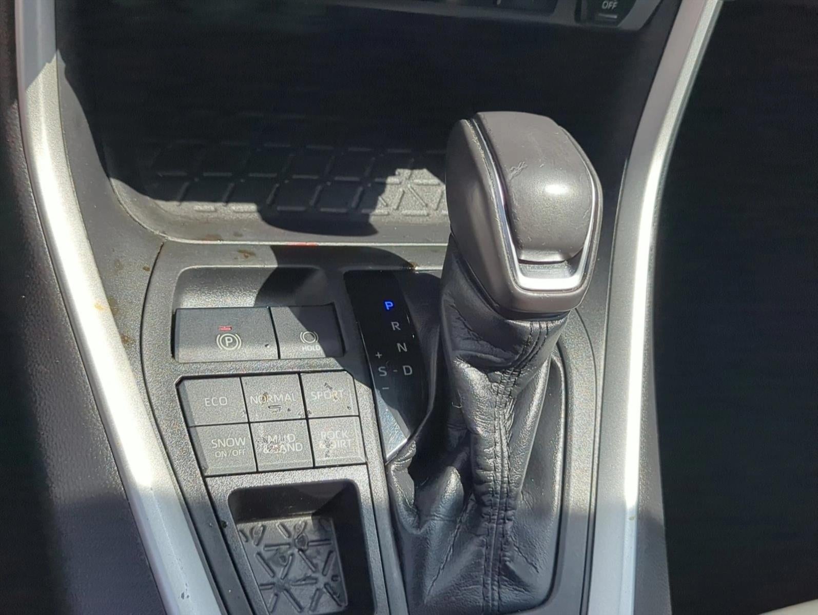 2020 Toyota RAV4 XLE Premium AWD (Natl)