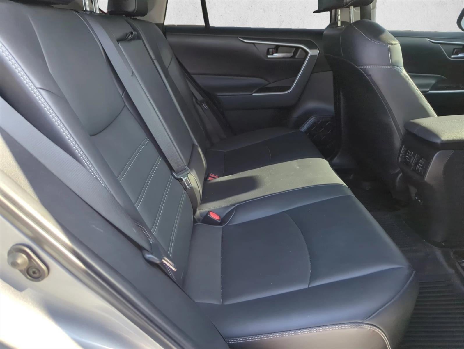 2024 Toyota RAV4 XLE Premium FWD (Natl)