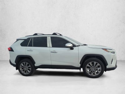 2024 Toyota RAV4 XLE Premium FWD (Natl)