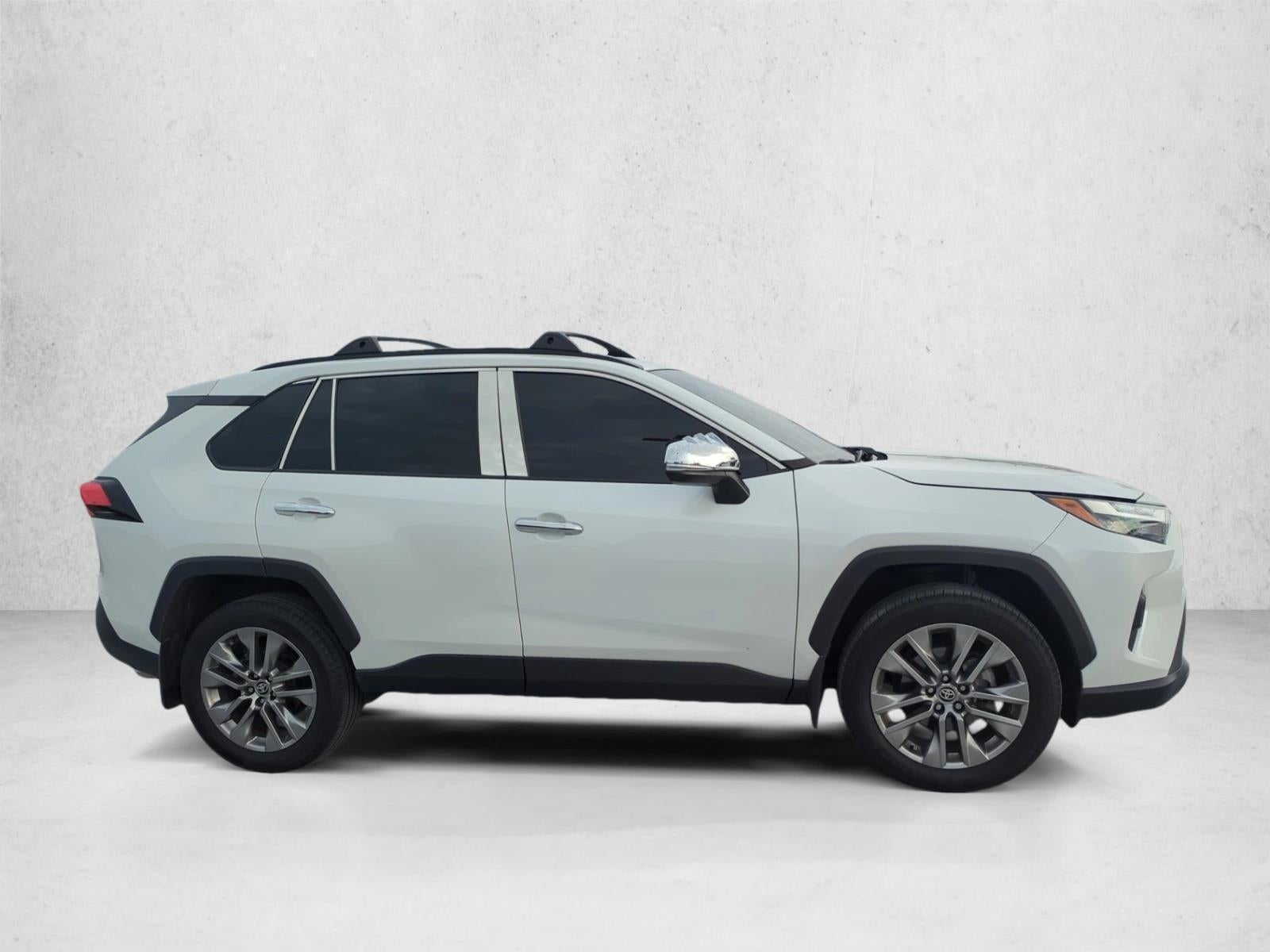 2024 Toyota RAV4 XLE Premium FWD (Natl)