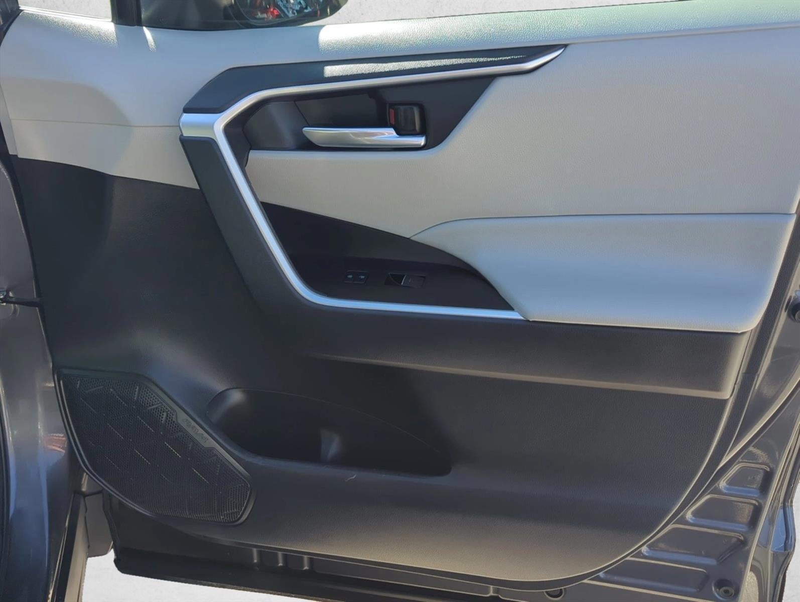 2024 Toyota RAV4 XLE Premium FWD (Natl)