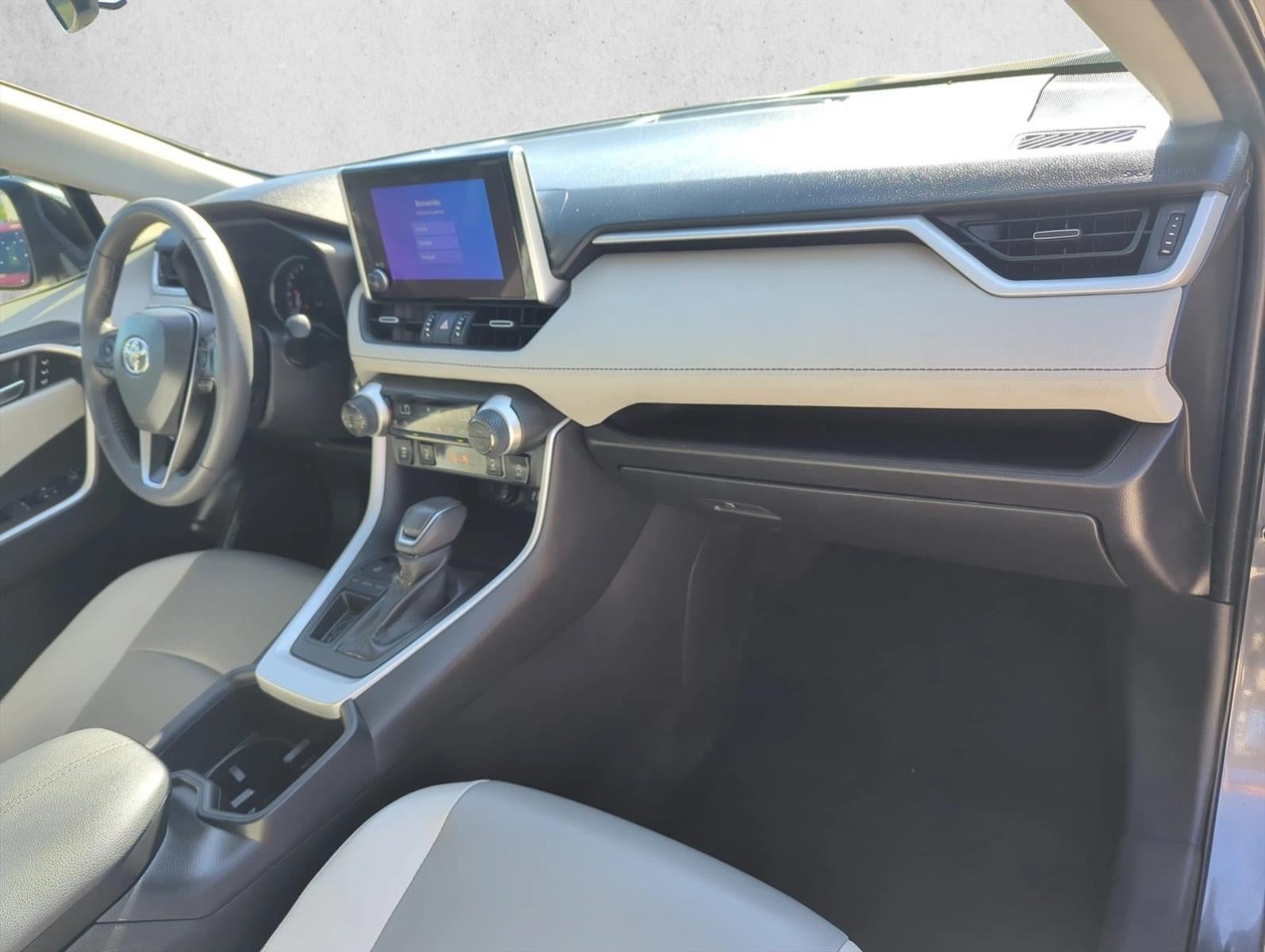 2024 Toyota RAV4 XLE Premium FWD (Natl)