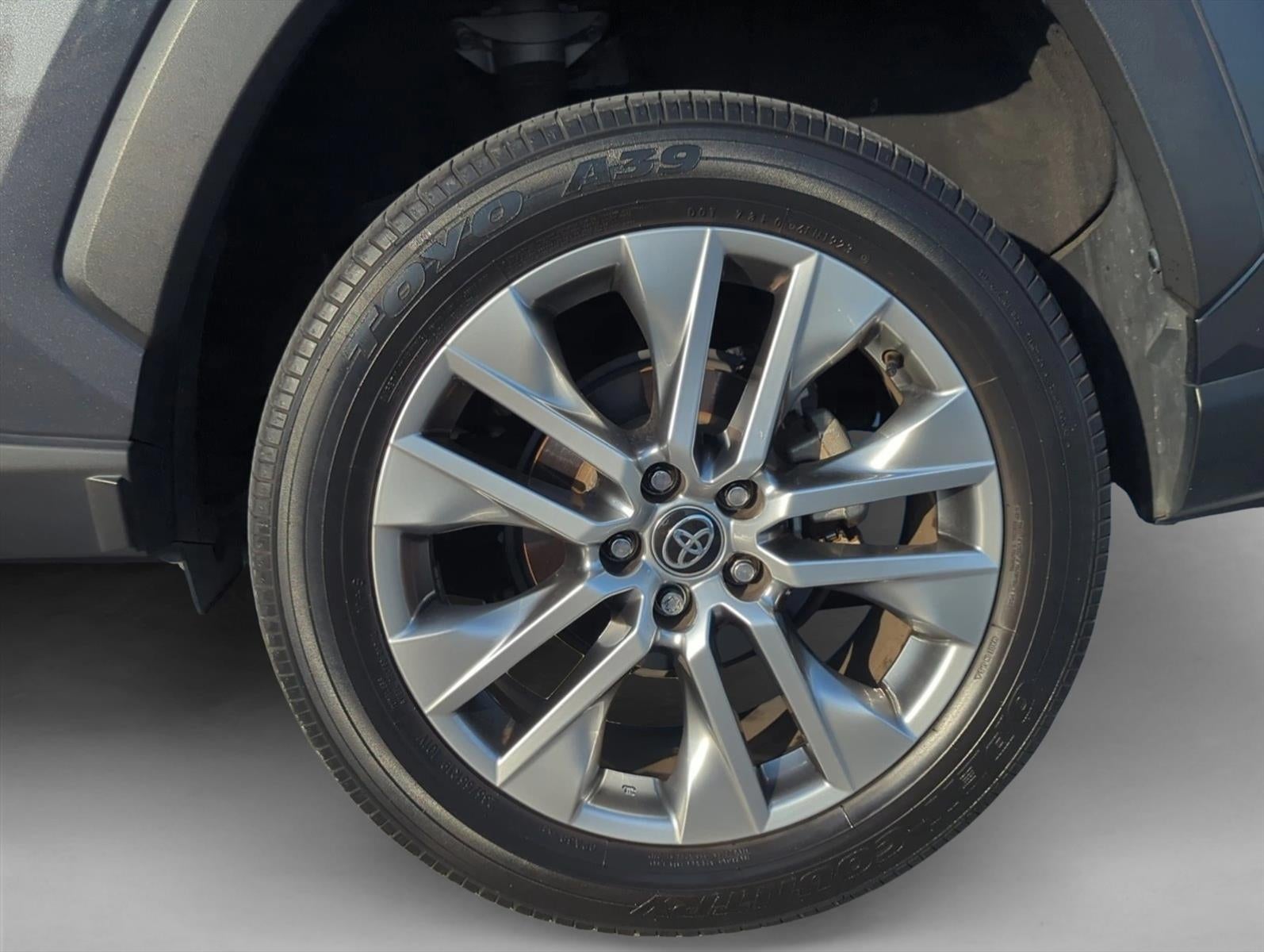 2023 Toyota RAV4 XLE Premium FWD (Natl)
