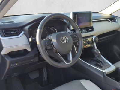 2023 Toyota RAV4 XLE Premium FWD (Natl)