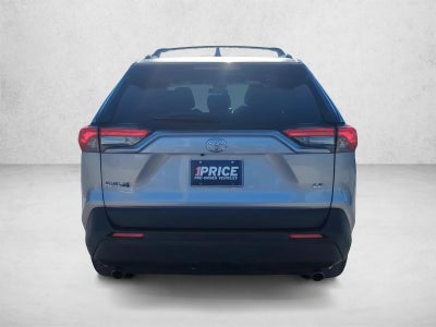 2019 Toyota RAV4 LE FWD (GS)