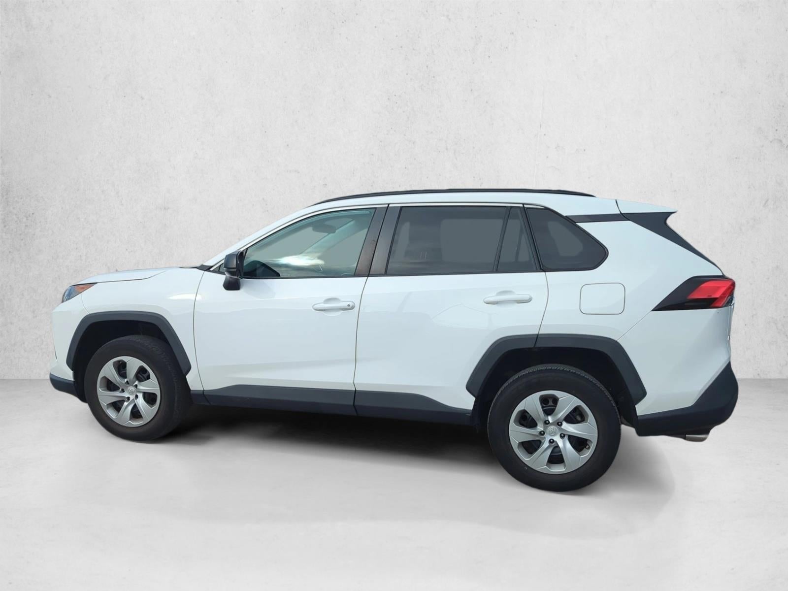 2021 Toyota RAV4 LE FWD (GS)