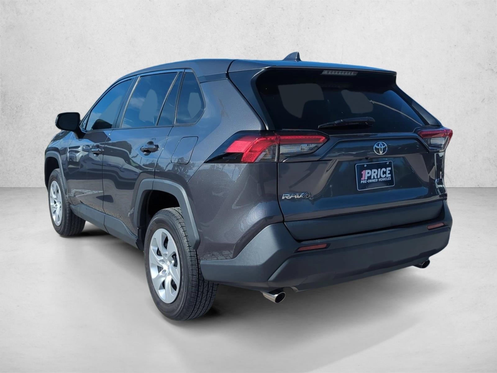 2024 Toyota RAV4 LE FWD (GS)