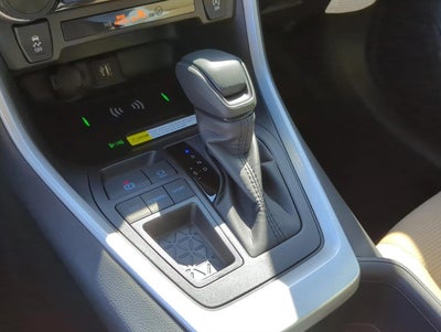 2025 Toyota RAV4 LE FWD (GS)
