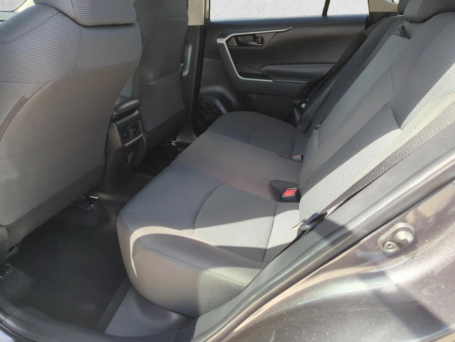 2023 Toyota RAV4 LE FWD (GS)