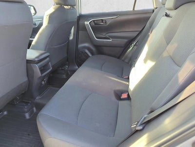 2021 Toyota RAV4 LE FWD (GS)