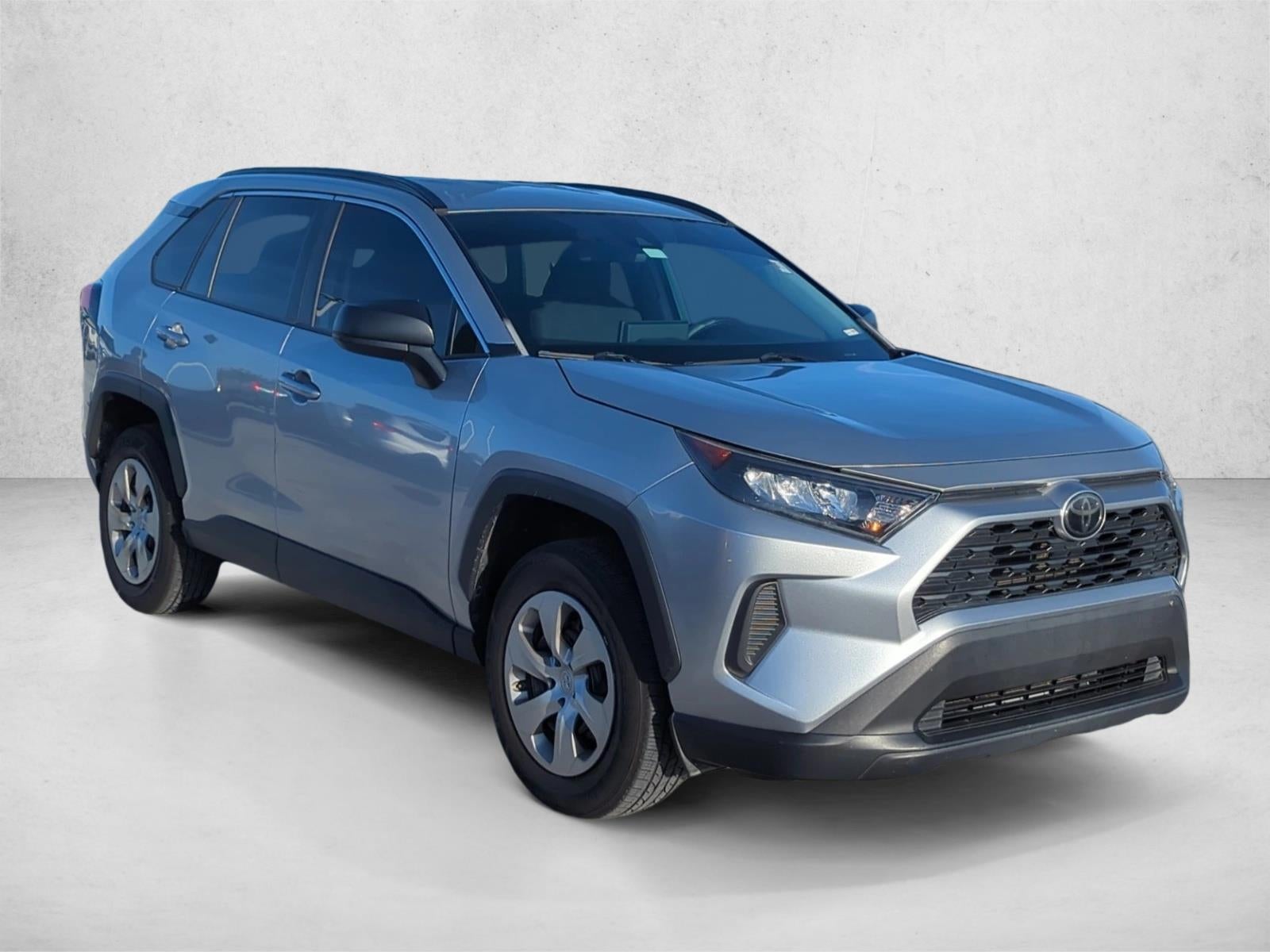 2021 Toyota RAV4 LE FWD (GS)
