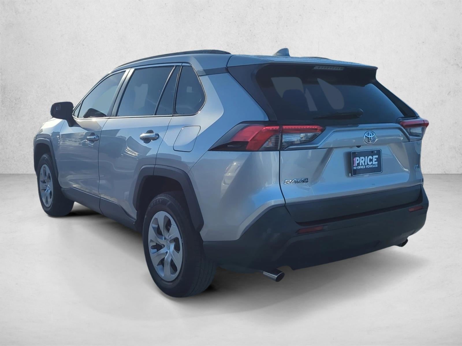 2021 Toyota RAV4 LE FWD (GS)