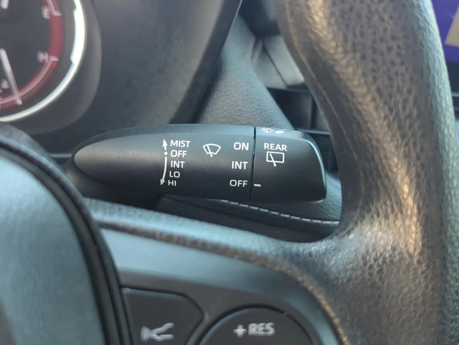 2023 Toyota RAV4 LE FWD (GS)