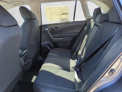 2025 Toyota RAV4 LE FWD (GS)